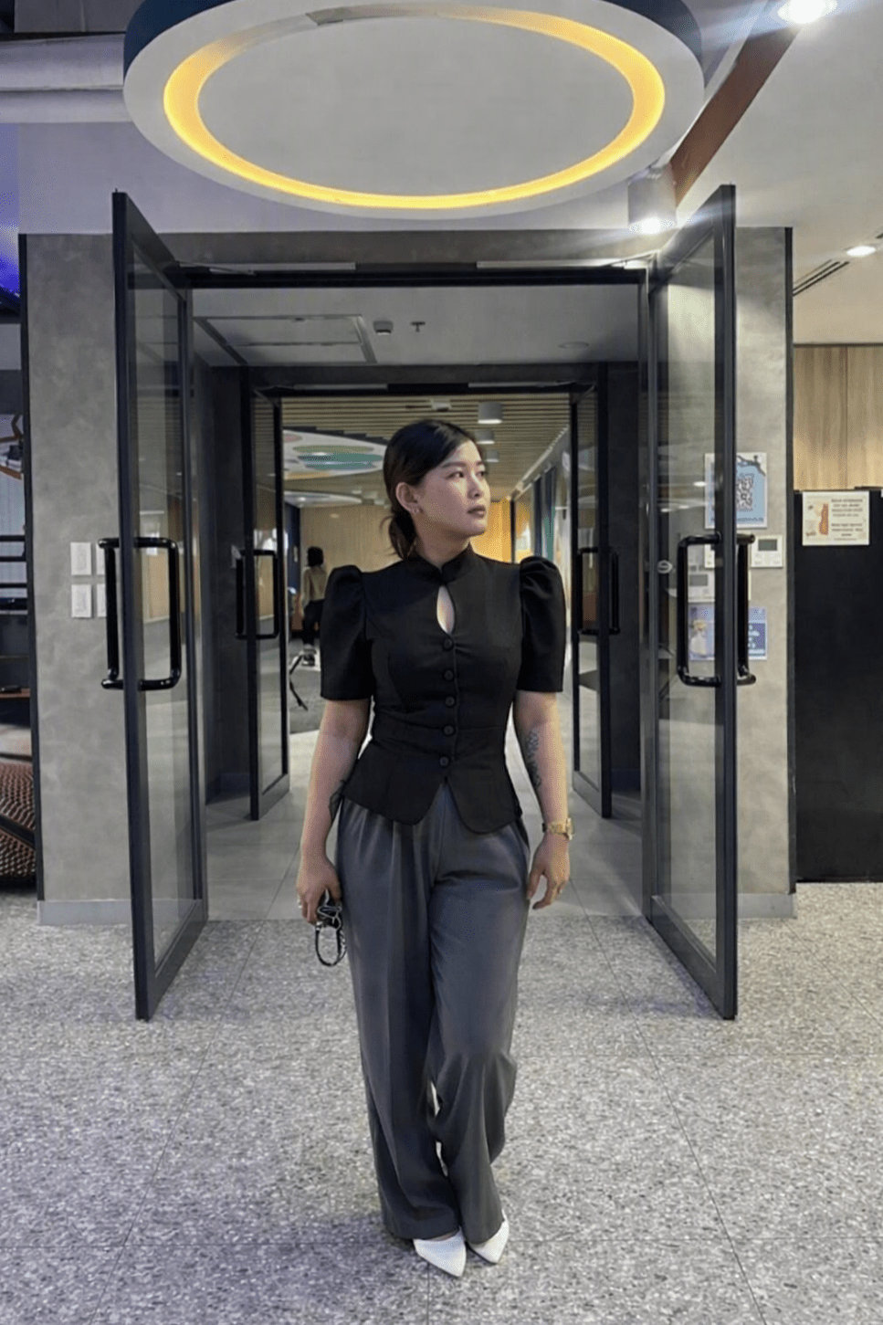 ZEYA - Cosima Stand Collar Top