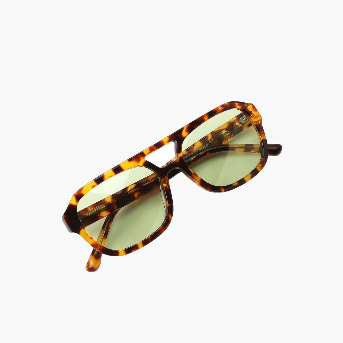 ZEYA - Monica Oversized Cat-Eye Sunglasses