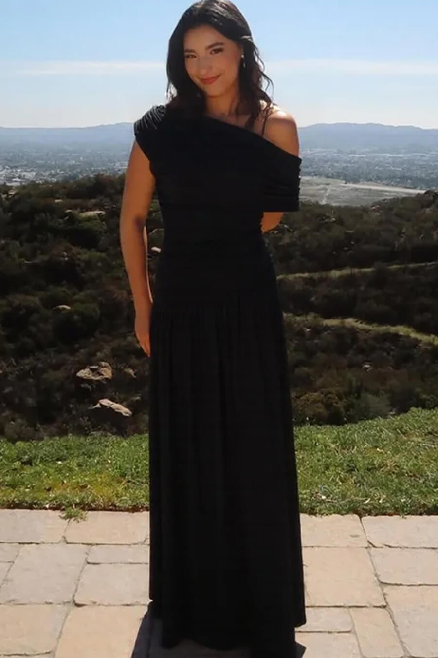 ZEYA - Piper One Shoulder Maxi Dress