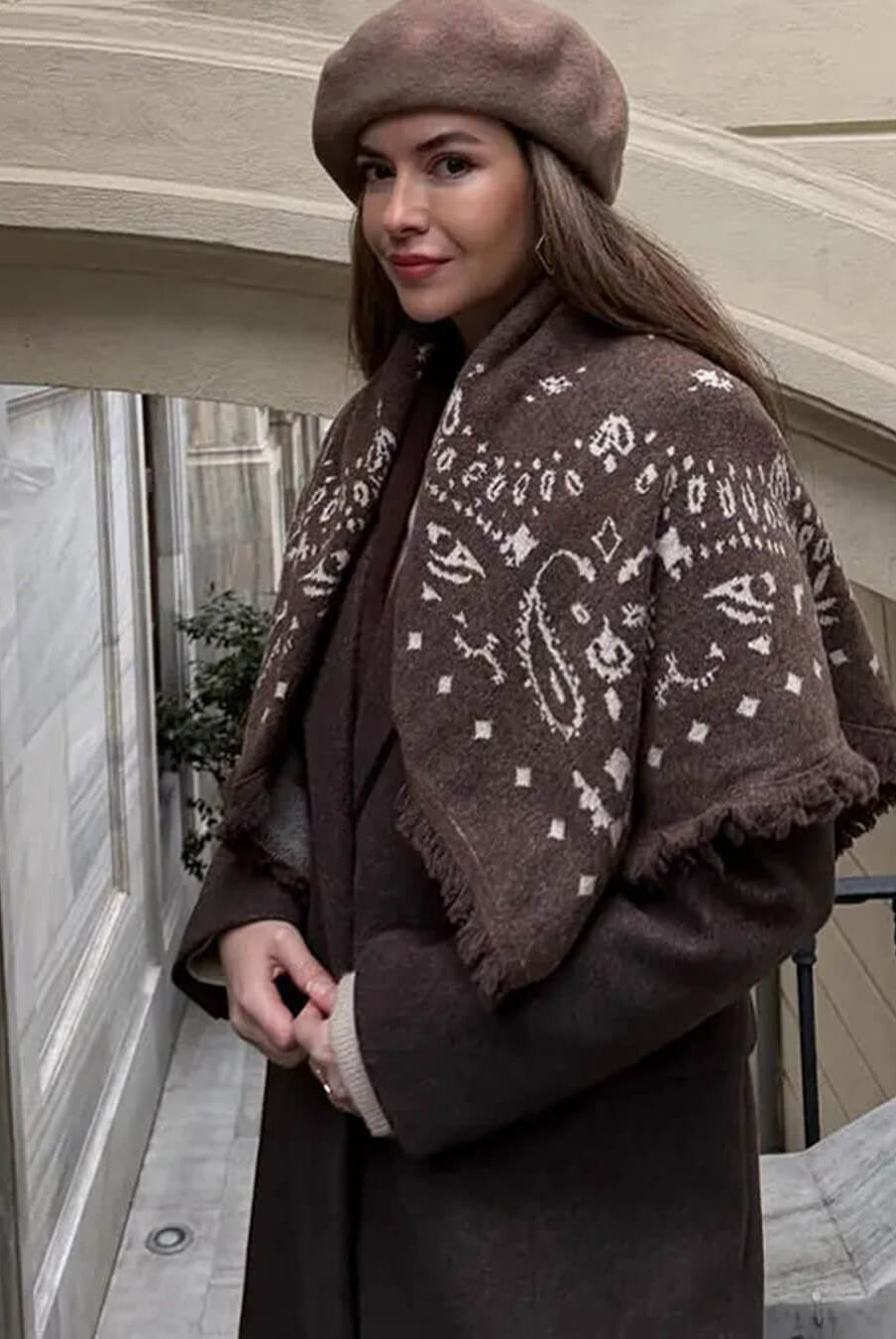 ZEYA - Terry Knitted Fringed Square Scarf