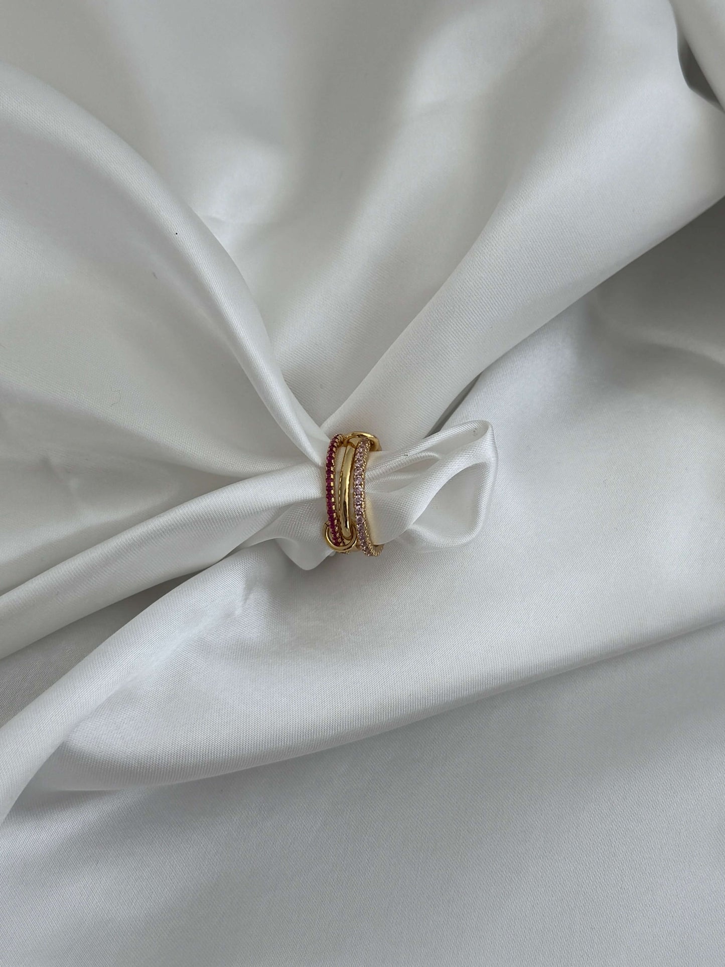 Rosy rosa strass staplad ring