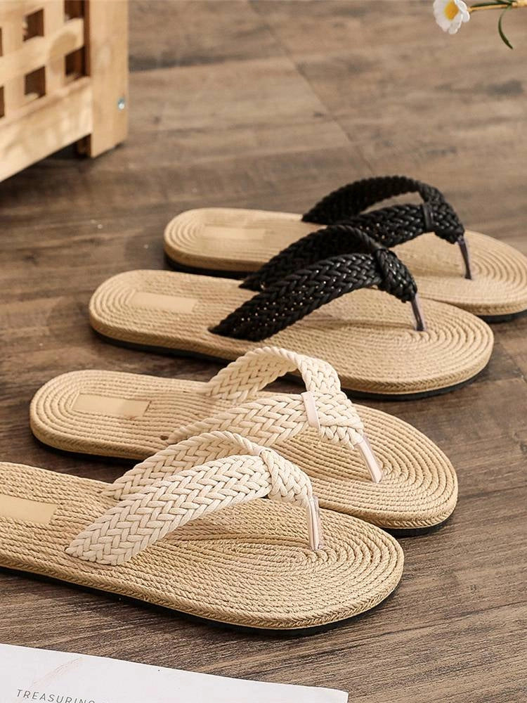 Coral Beach. Platta tofflor