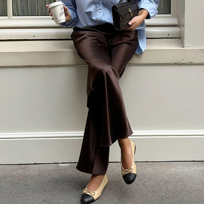 Brie satin flare-byxor