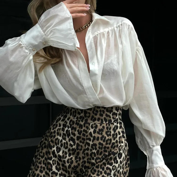 Jane oversize skjorta med puffärmar och rosettremsor