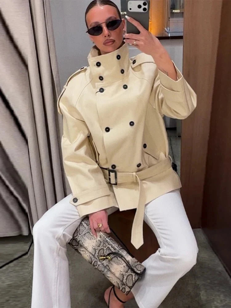 Ella Skräddarsydd Trenchcoat med Ståkrage