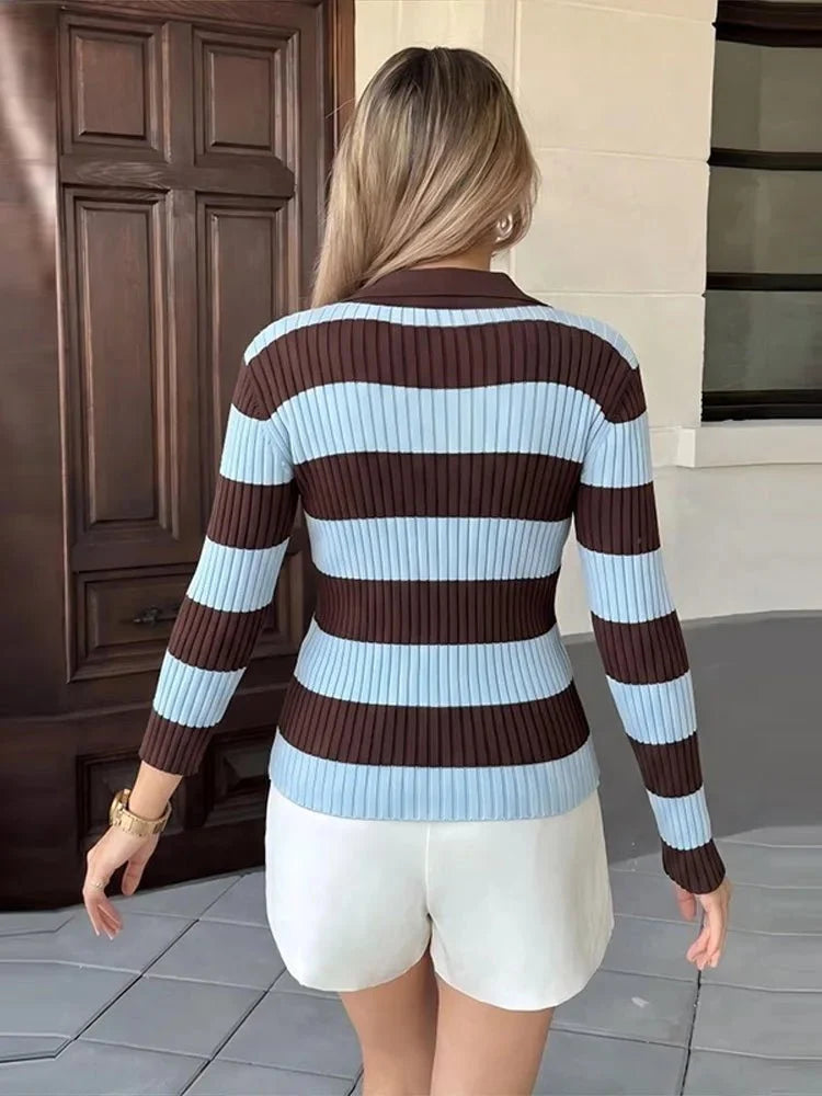 Lara Randig Stickad Pullover