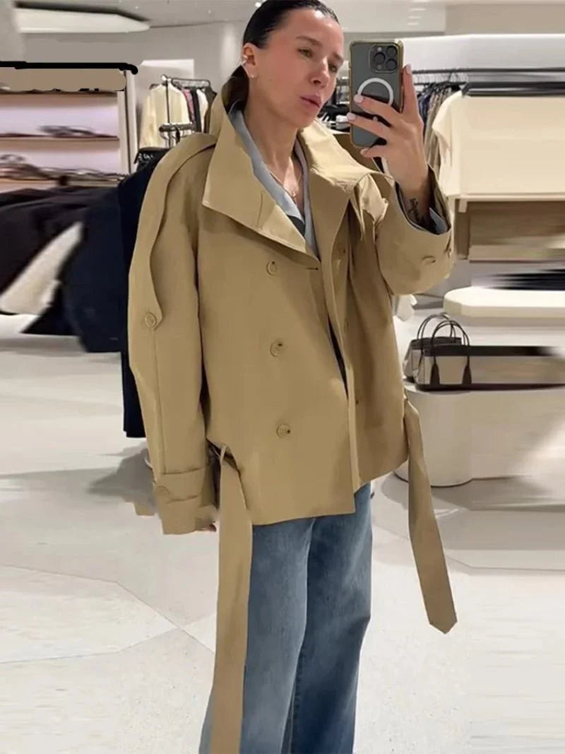 Maria Utility Trenchcoat med hög krage