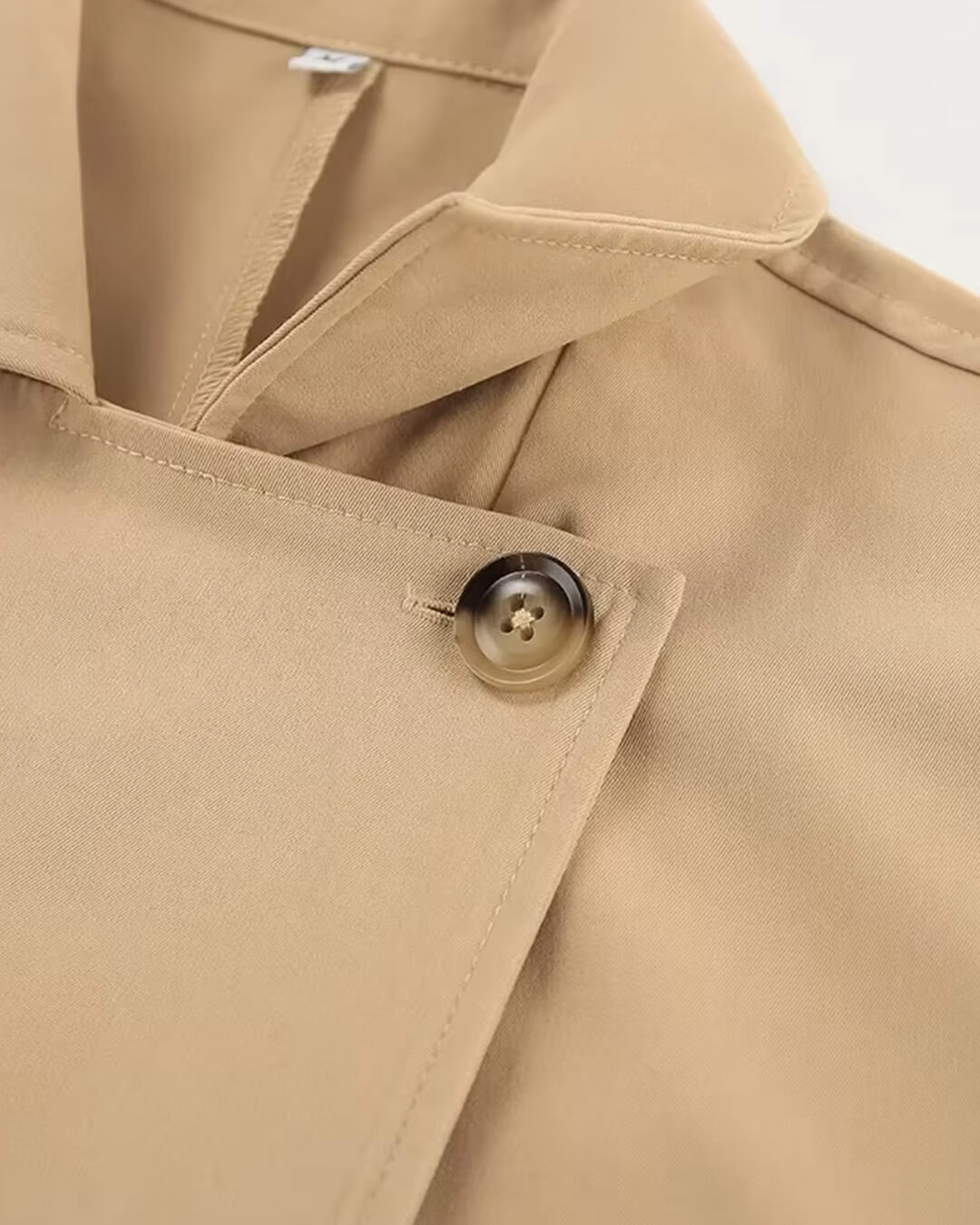Evelyn klassisk dubbelknäppt trenchcoat
