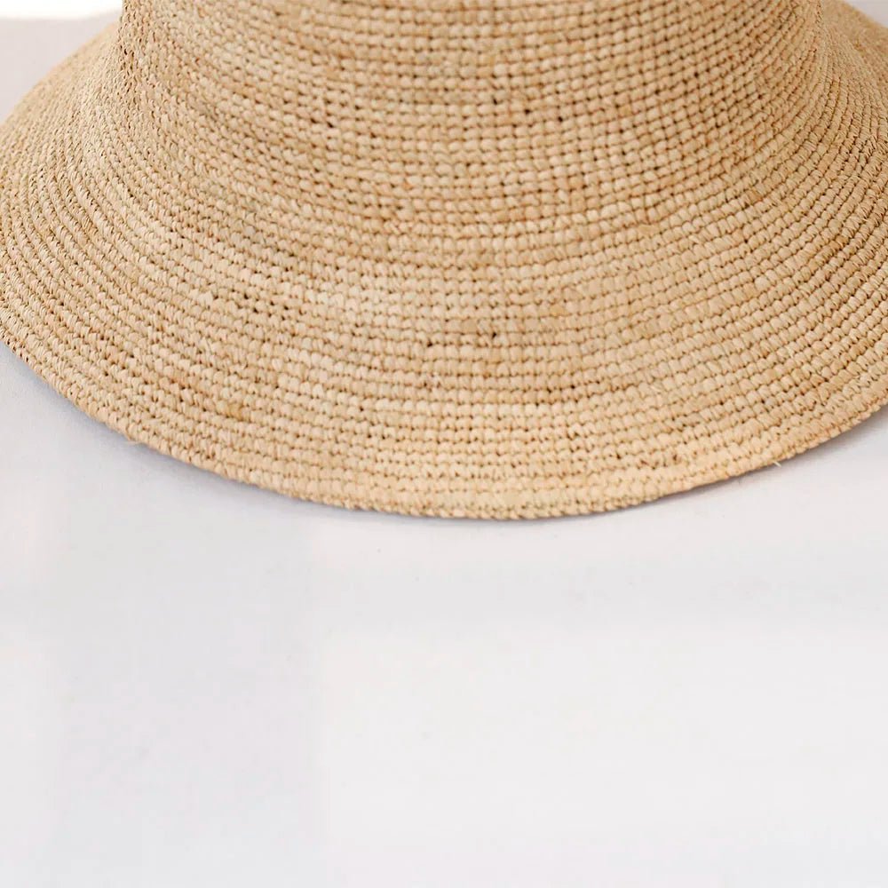 Sienna raffia bucket-hatt