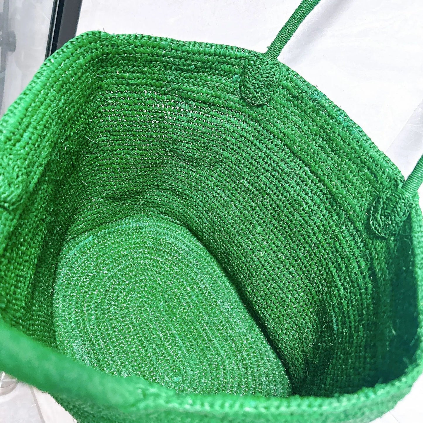 Vivienne handvävd rattan-tote