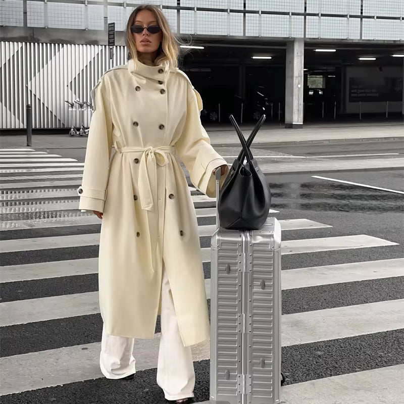 Lucy lång trenchcoat med bälte