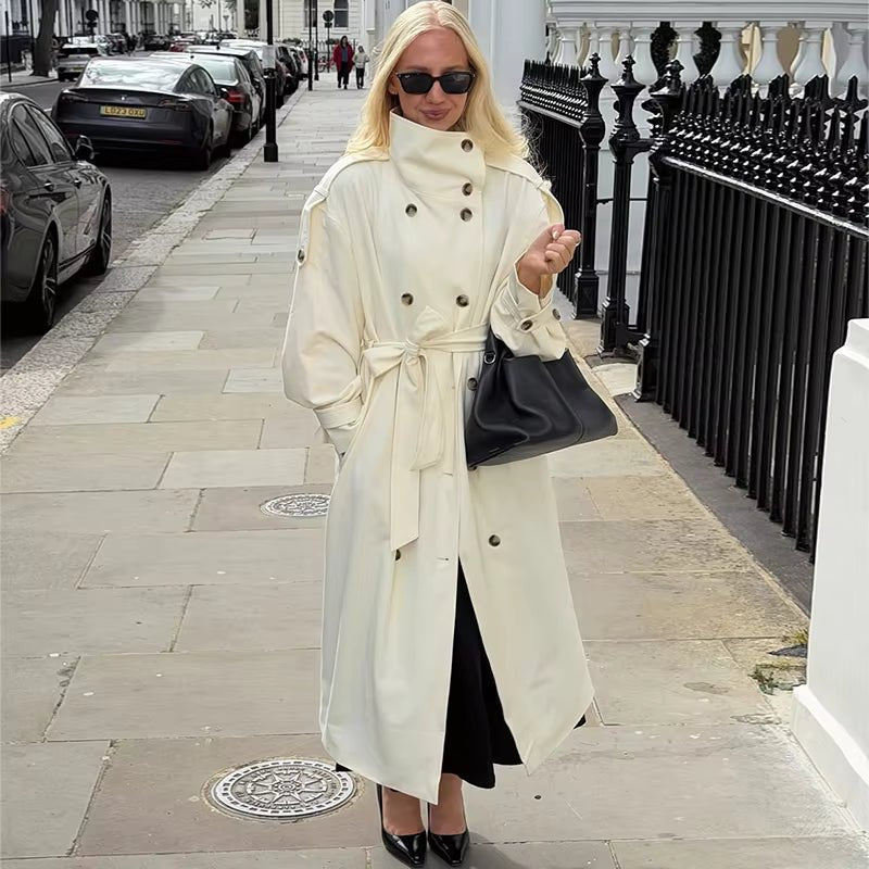 Lucy lång trenchcoat med bälte