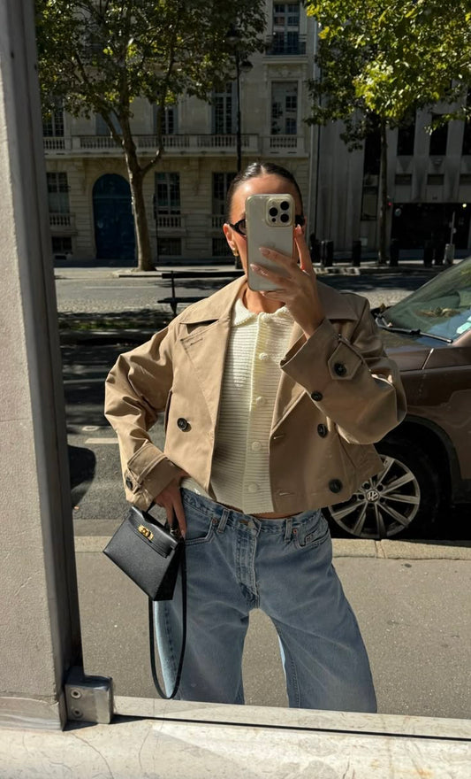 Carla cropped dubbelknäppt trenchcoat