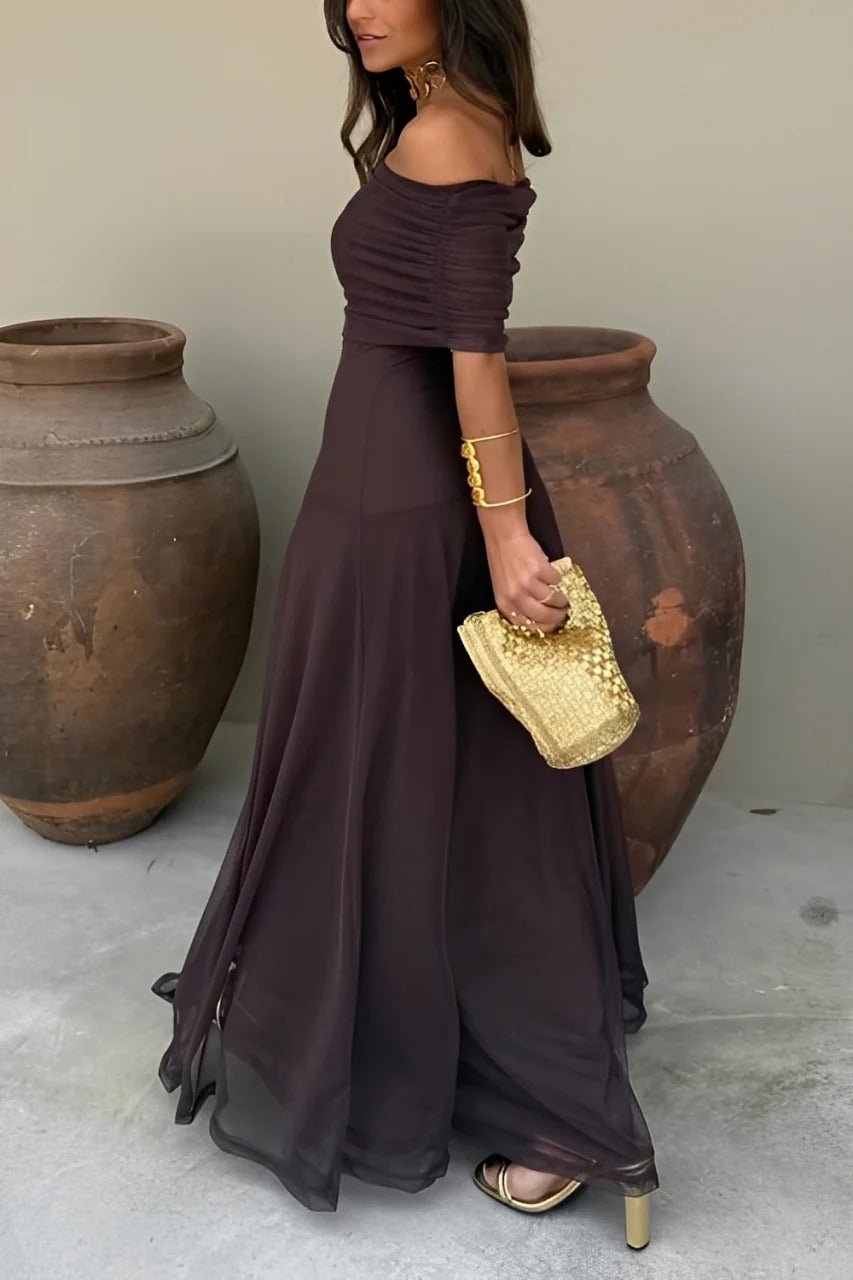 Cecile off-shoulder rynkad maxiklänning