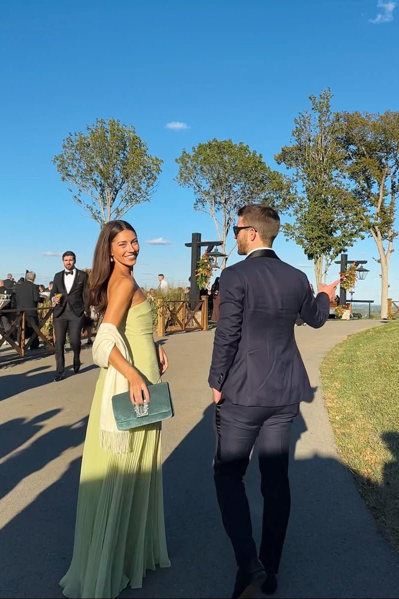Barbra axelklänning maxi