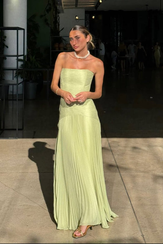 Barbra axelklänning maxi
