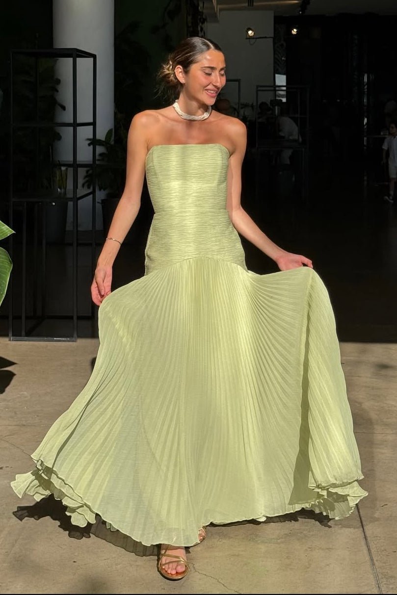 Barbra axelklänning maxi