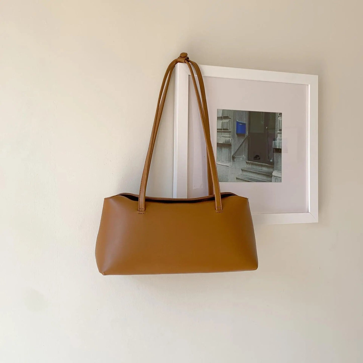 Alessia Pillow Shoulder Tote handväska