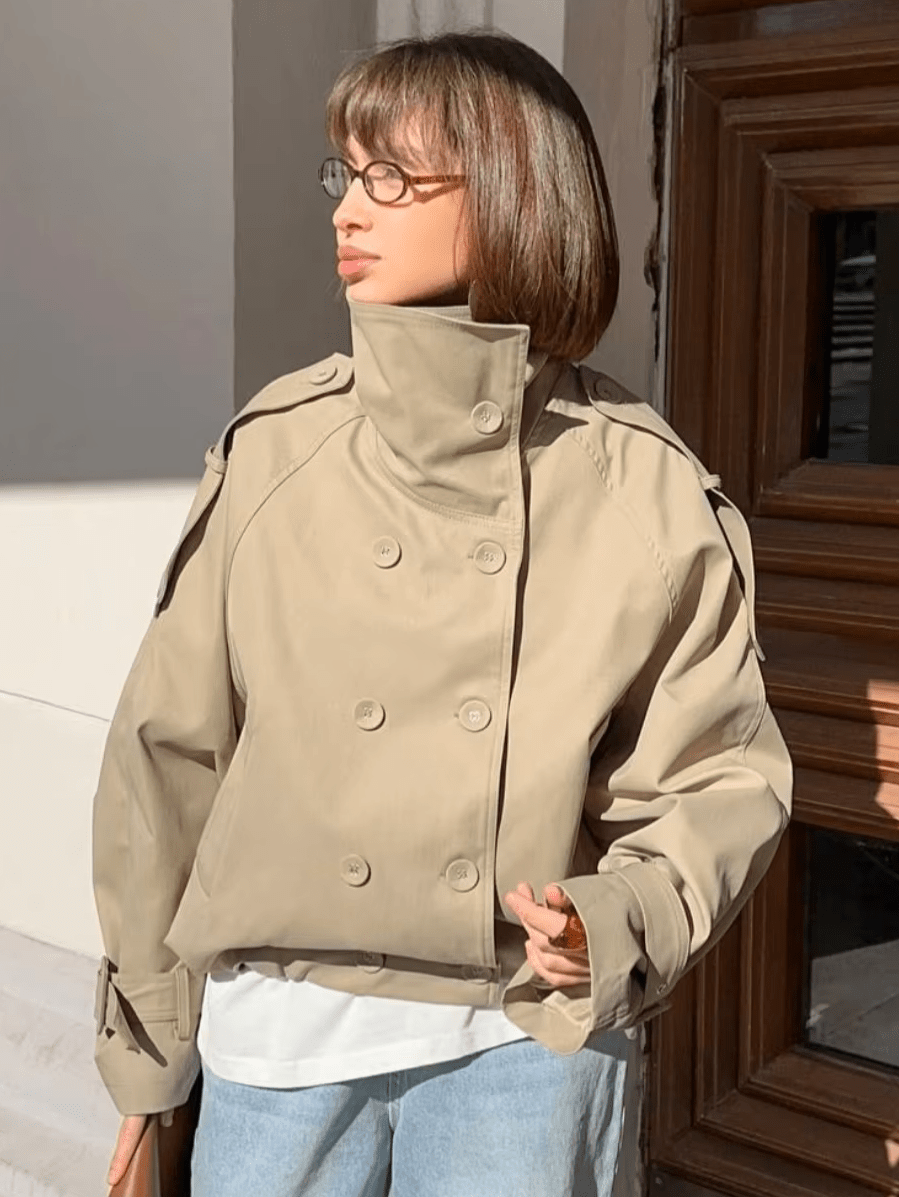 Natalie kort trenchjacka med hög krage