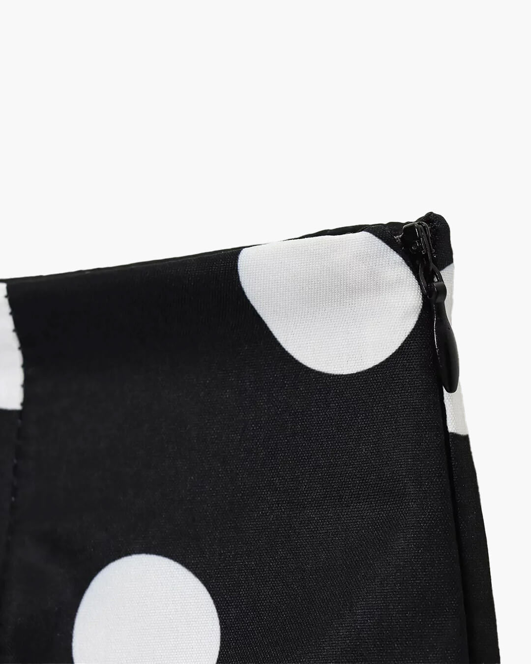 Marjorie minishorts med hög midja och prickar