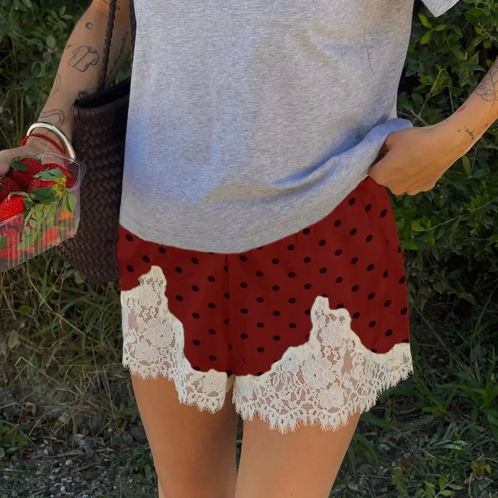Natasha prickiga shorts med spetskant
