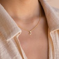 Elsa Guld Initial Halsband