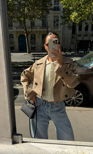 Carla cropped dubbelknäppt trenchcoat