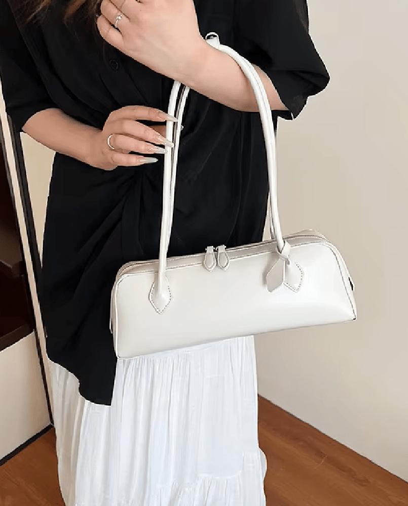 ZEYA - Julia Vintage Leather Baguette Bag