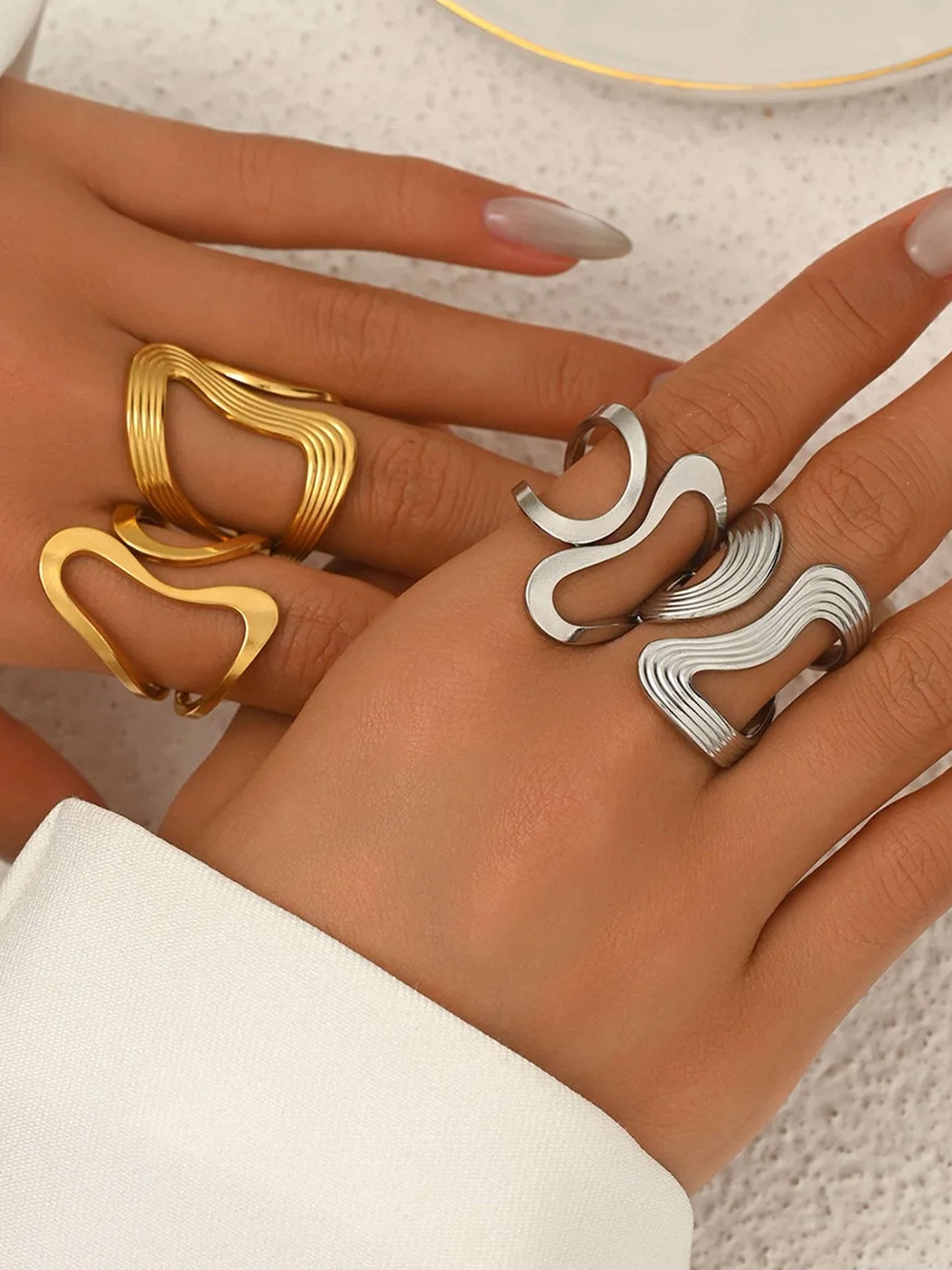 ZEYA - Kendra Asymmetrical Wave Ring
