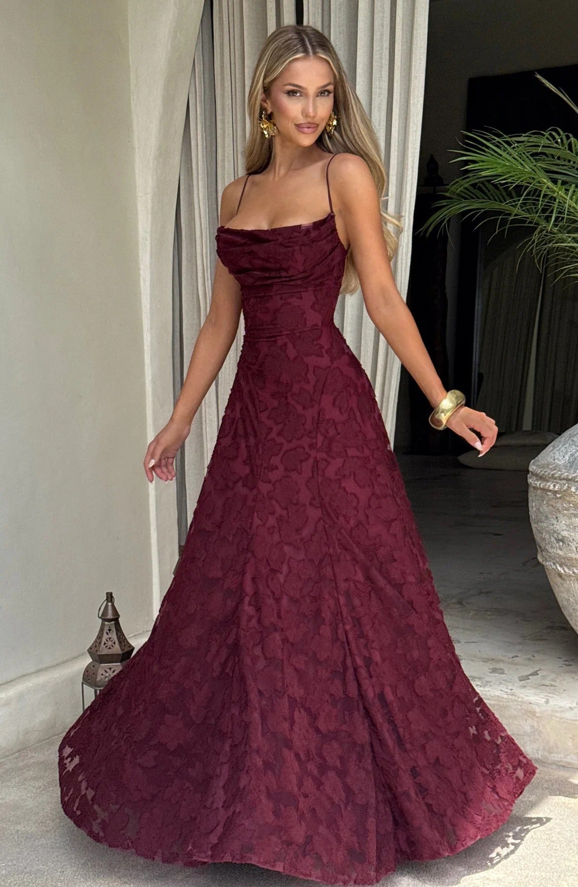 ZEYA - Annie Sleeveless Floral Maxi Dress