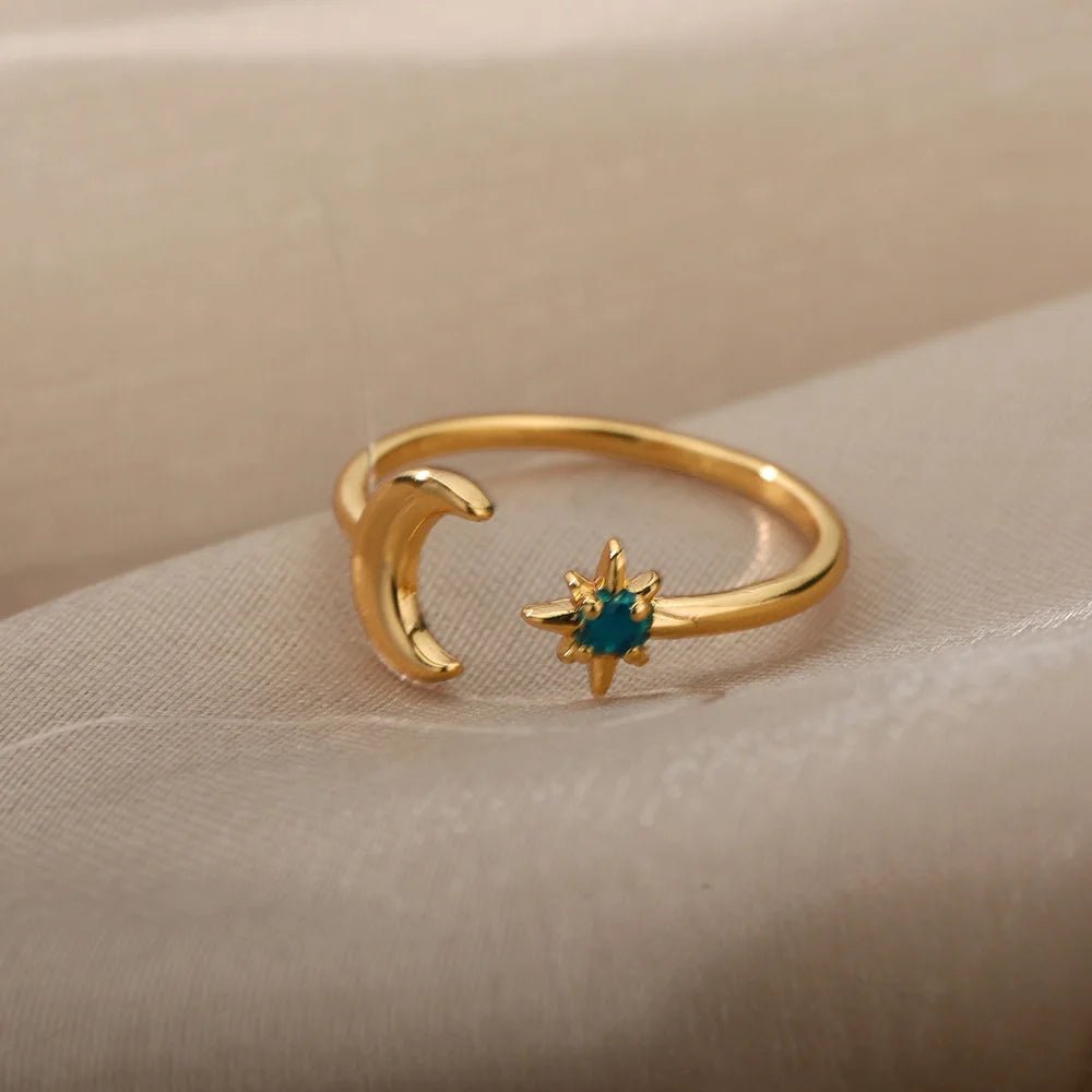 ZEYA - Sofia Moon and Star Ring